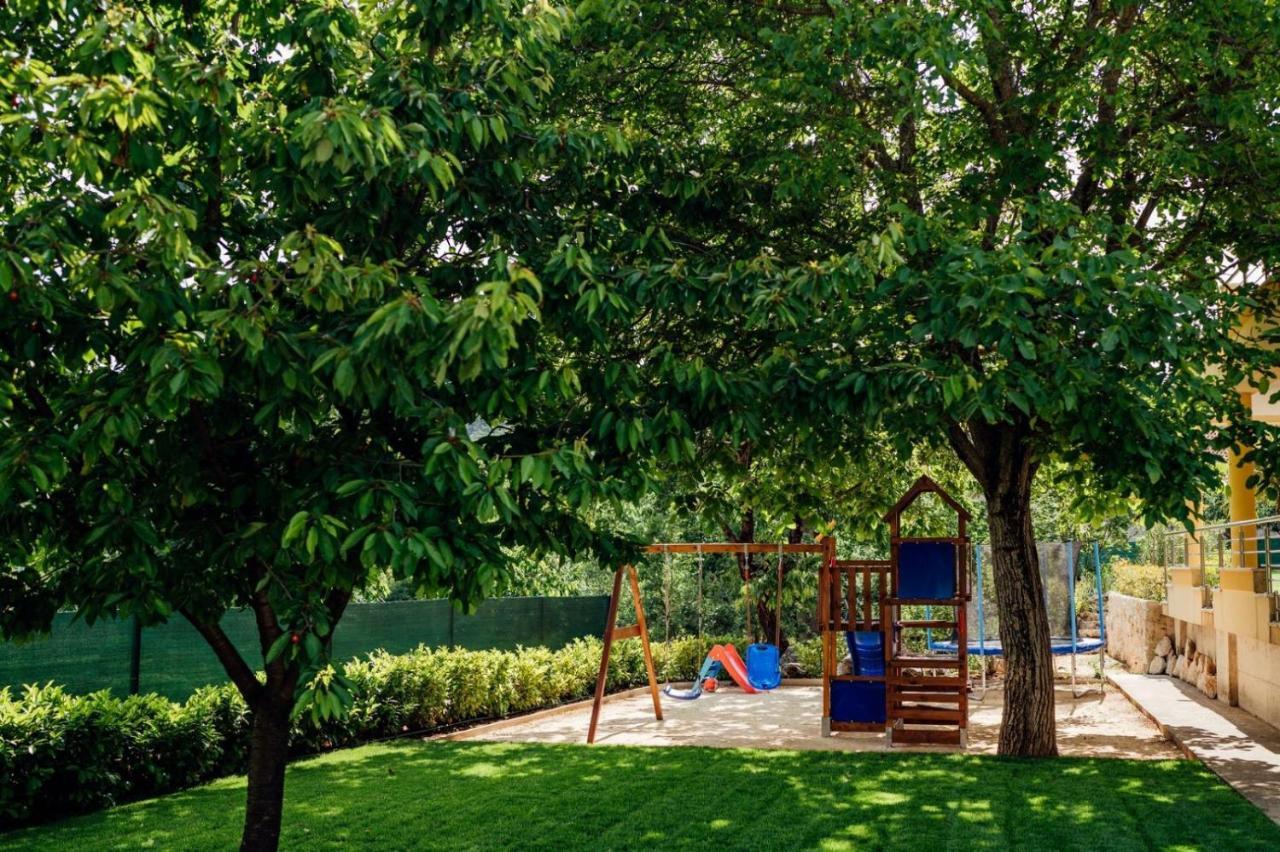 Holiday Home Terra Roca - Imotski, Natural Environment With Complete Peace And Quiet. Kültér fotó